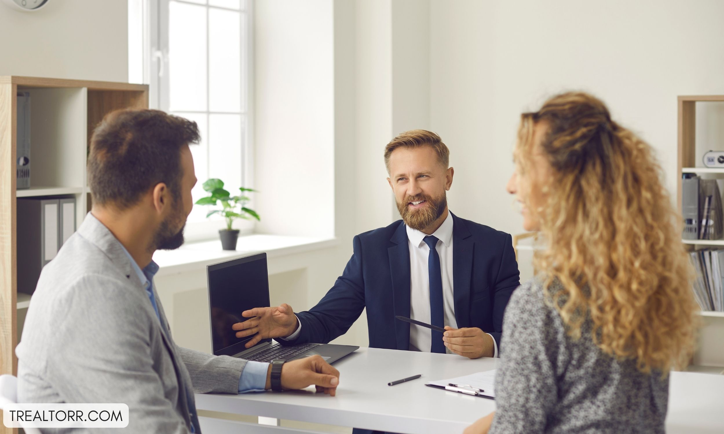 Real Estate Investment Advisor Platform