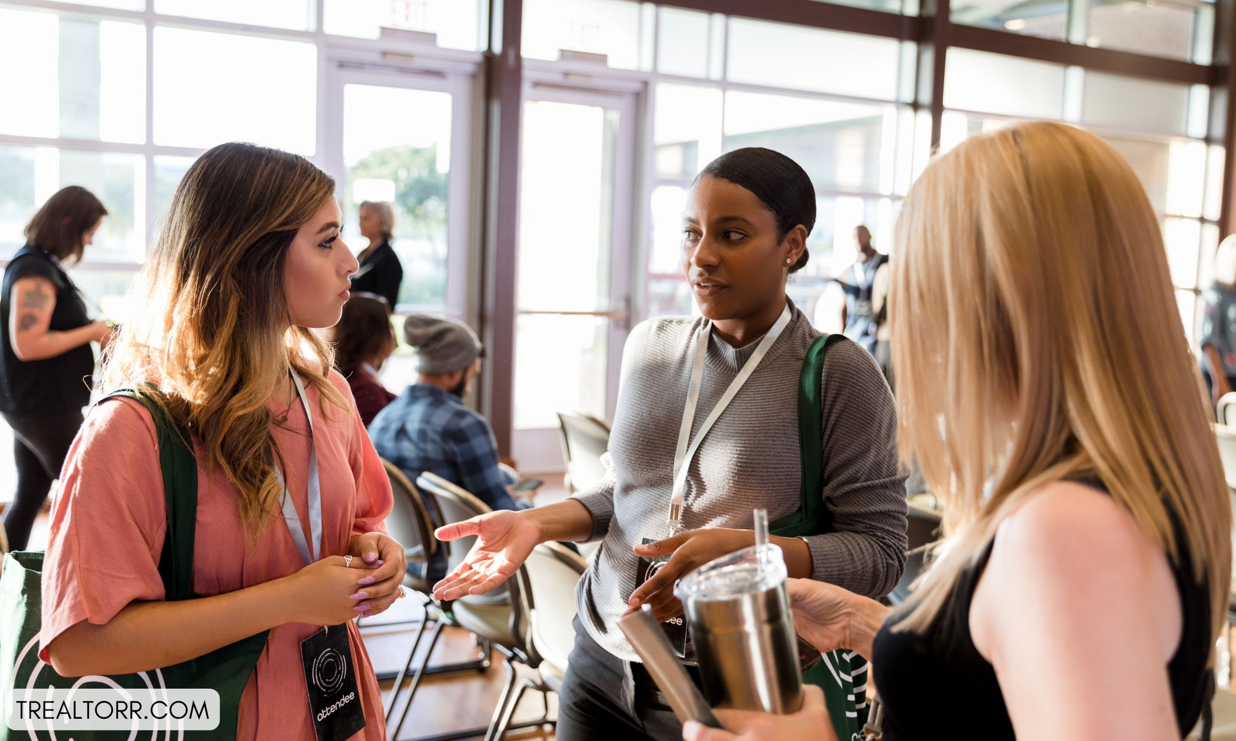 The benefits of investing in real estate through a real estate investment conference