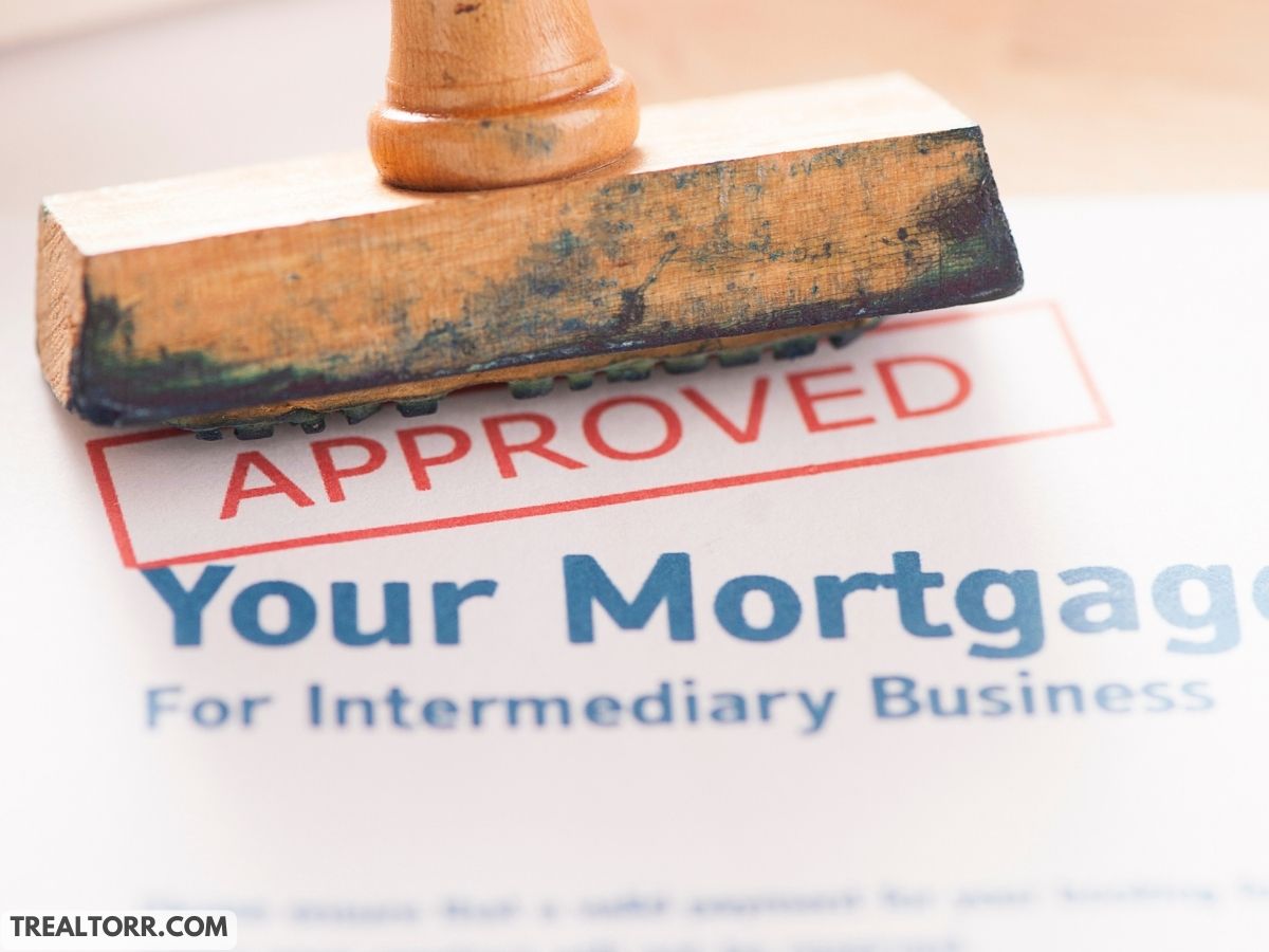 Qualifying for a Commercial Mortgage: Essential Tips for Real Estate Investors