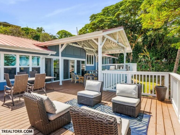 Dream Big: This Breathtaking Hawaii Luxury House Could Be Yours for $1.1 Million!
