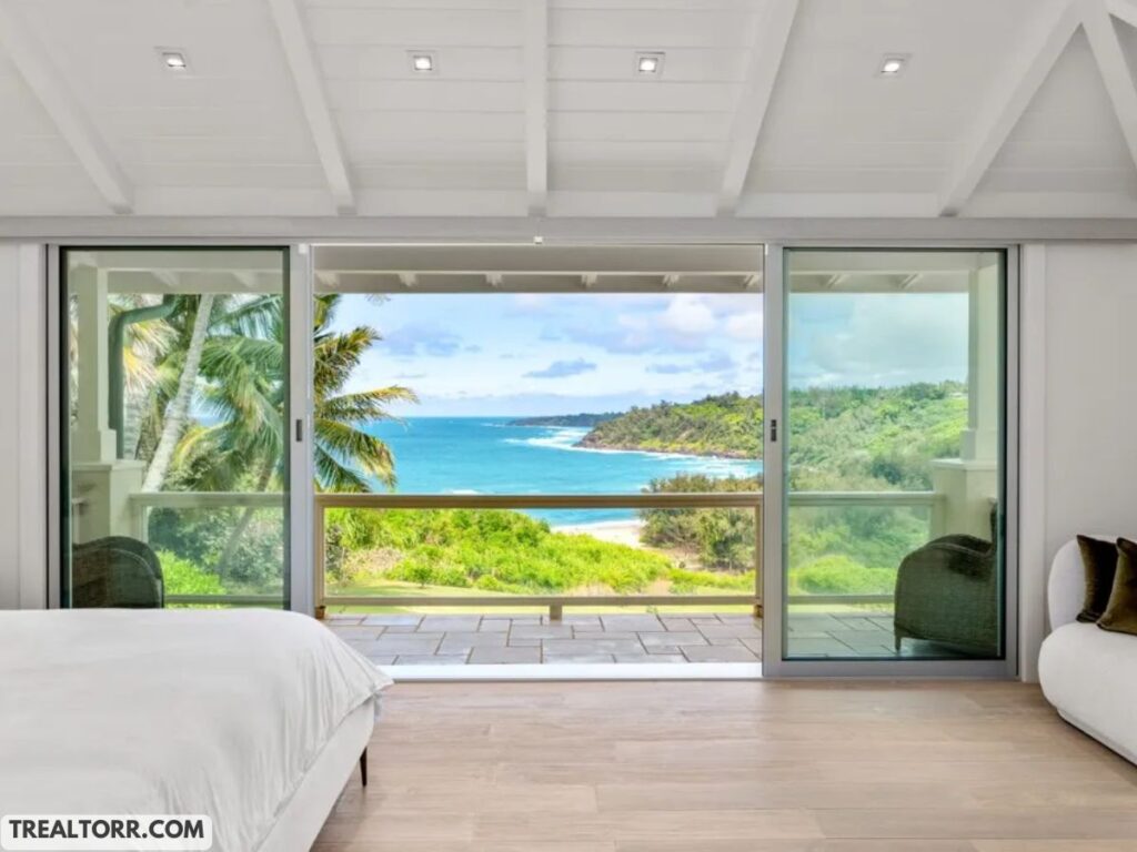 luxury bedroom