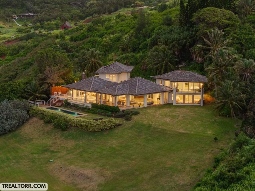 luxury house hawaii Outdoor Backyard Garden00013