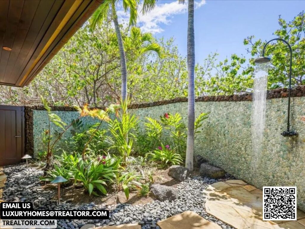 Outdoor Paradise: Backyard & Garden