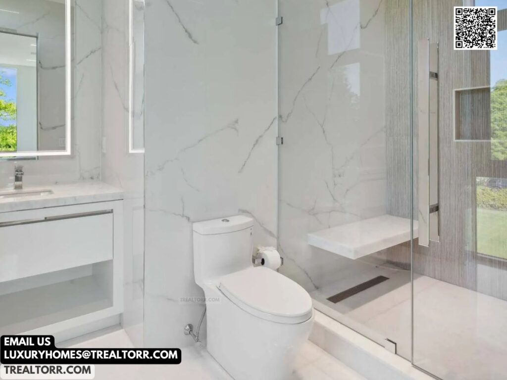 New $25 Million Luxury Home in New York Will Make You Want to Move In Right Now!
