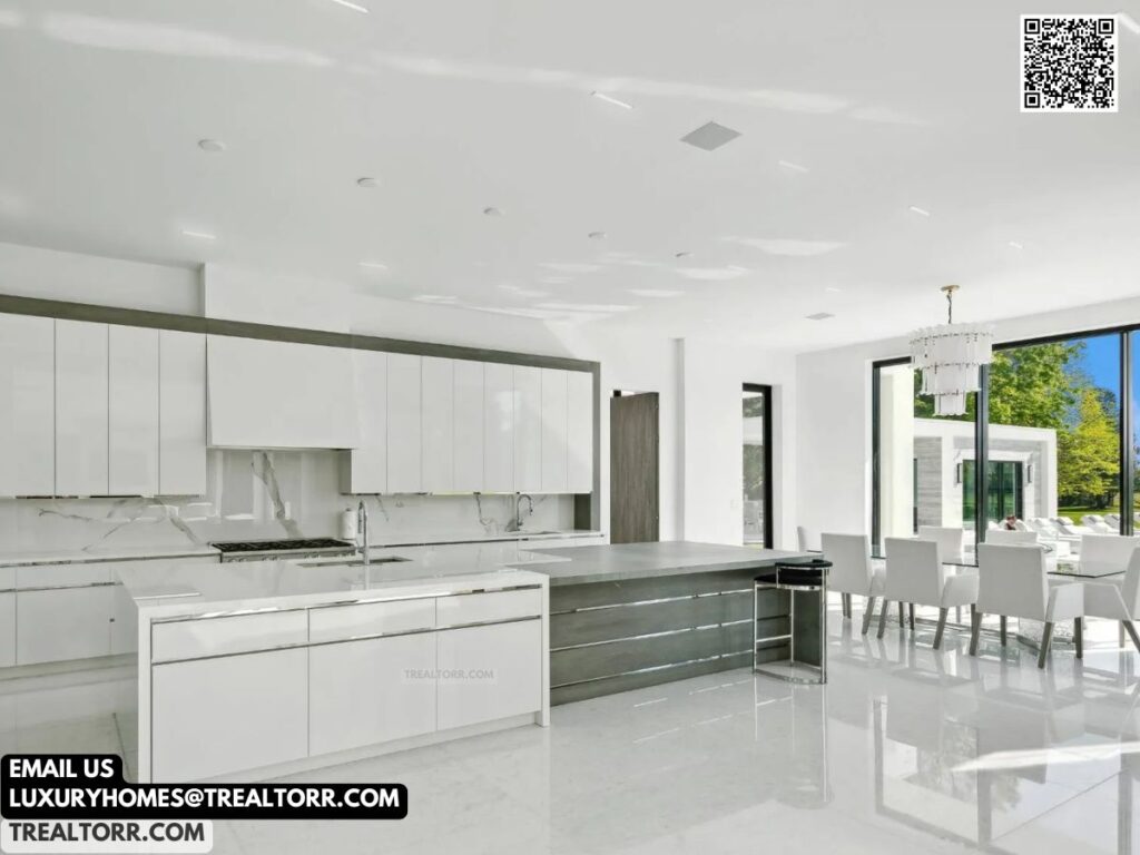 New $25 Million Luxury Home in New York Will Make You Want to Move In Right Now!