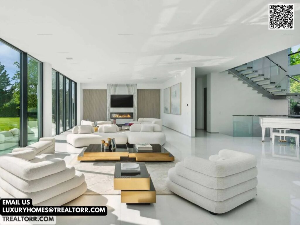 New $25 Million Luxury Home in New York Will Make You Want to Move In Right Now!