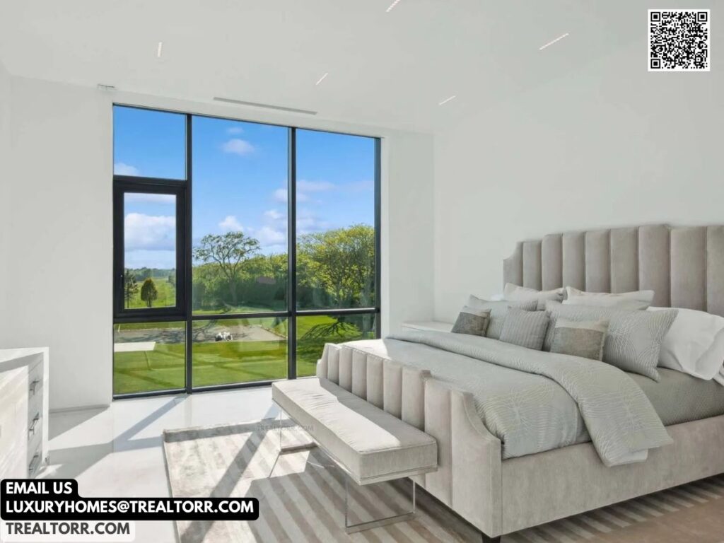 New $25 Million Luxury Home in New York Will Make You Want to Move In Right Now!