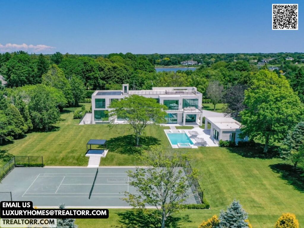 New $25 Million Luxury Home in New York Will Make You Want to Move In Right Now!