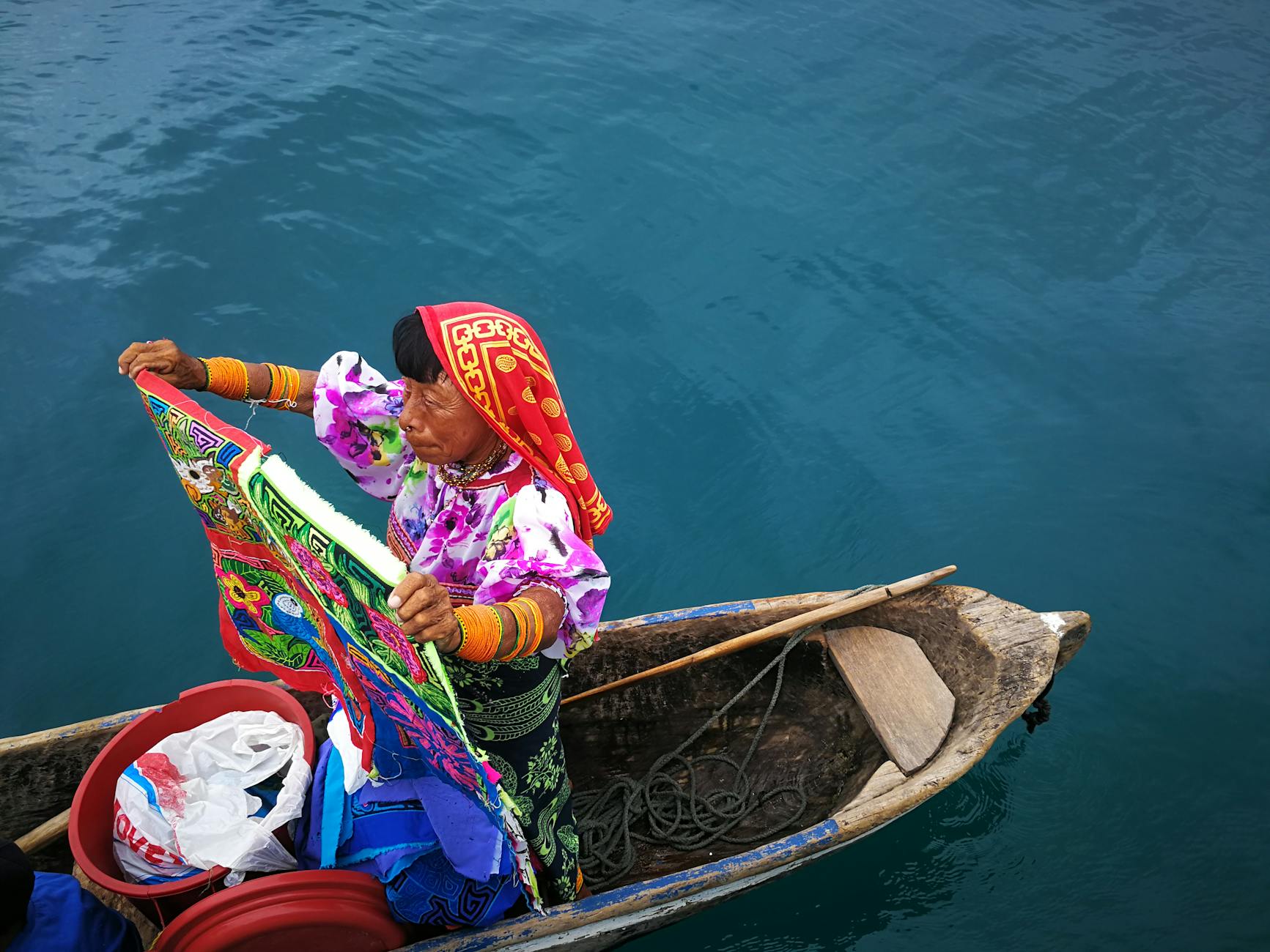 woman on canoe 1. Panama