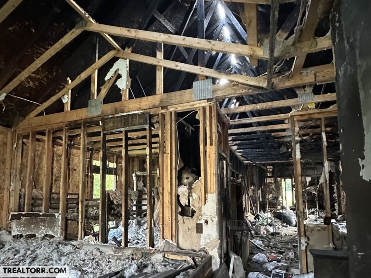 How I Turned a Fire-Damaged $7,500 Home in Detroit Into $100,000 Profit