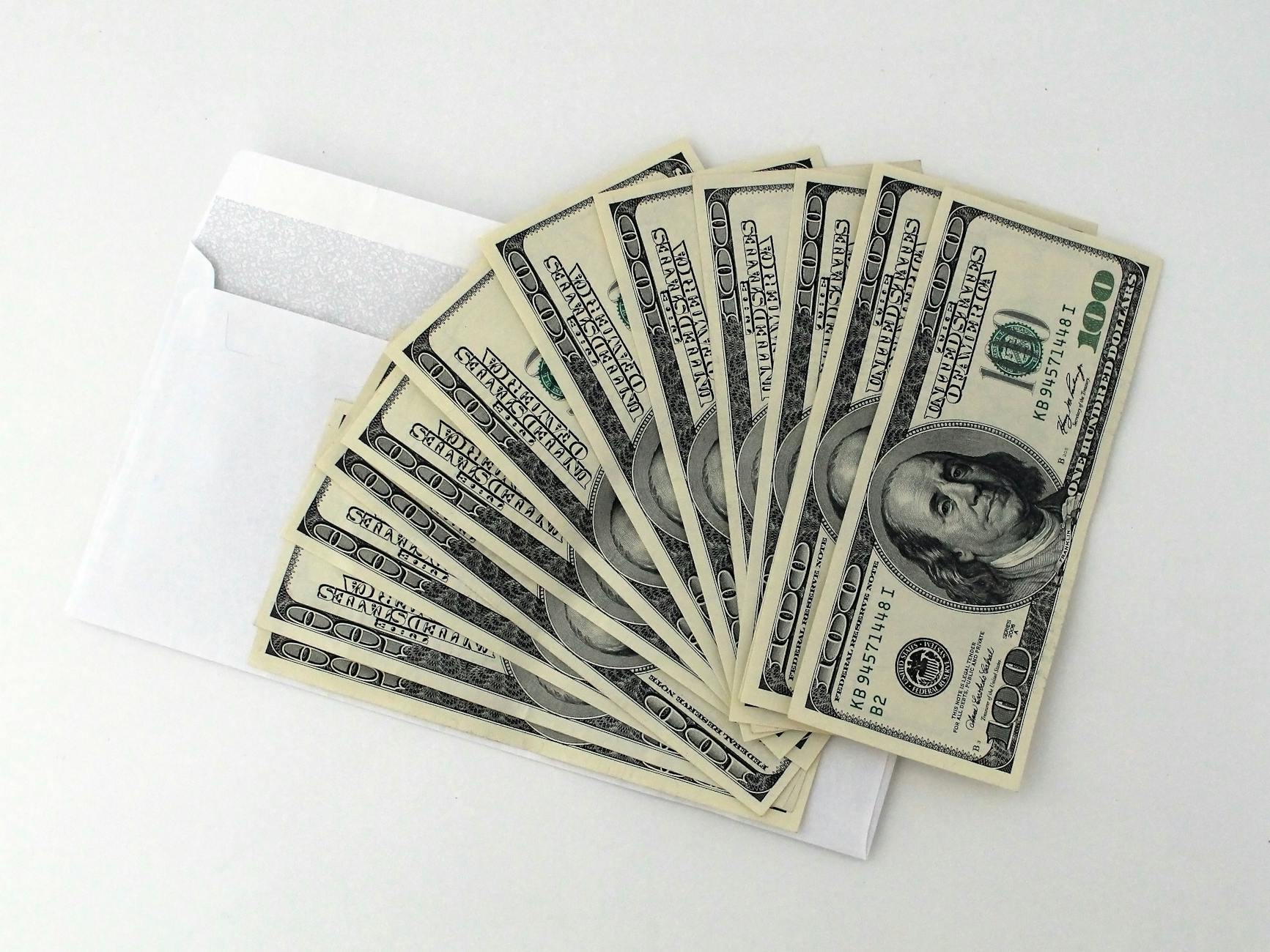 Should You Buy a House if You Have Credit Card Debt? Here's What Experts Say