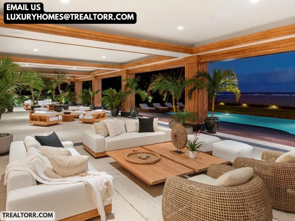 This Hawaiian Mansion Is Basically a Private Resort and We’re Obsessed living room