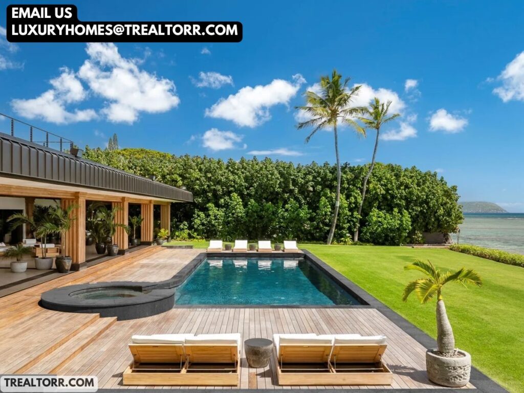 This Hawaiian Mansion Is Basically a Private Resort and We’re Obsessed00011 outdoor